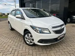 CHEVROLET Onix Hatch 1.4 4P FLEX LT