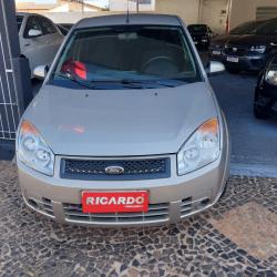 FORD Fiesta Sedan 1.0 4P FLEX