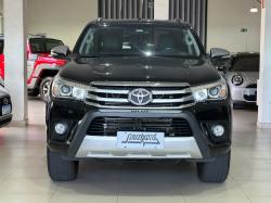 TOYOTA Hilux Caminhonete 2.8 16V SRX 4X4 TURBO DIESEL CABINE DUPLA AUTOMTICO