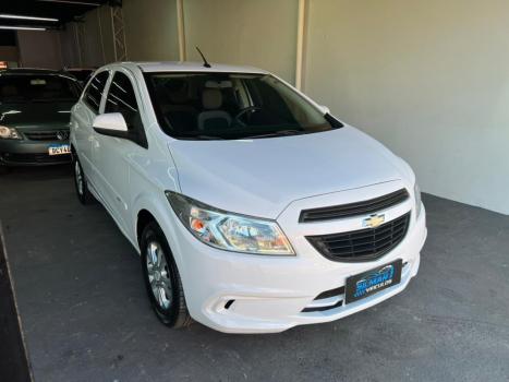 CHEVROLET Onix Hatch 1.0 4P FLEX LS, Foto 3