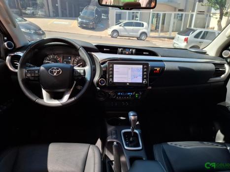 TOYOTA Hilux Caminhonete 2.8 16V SRX 4X4 DIESEL CABINE DUPLA AUTOMTICO, Foto 3